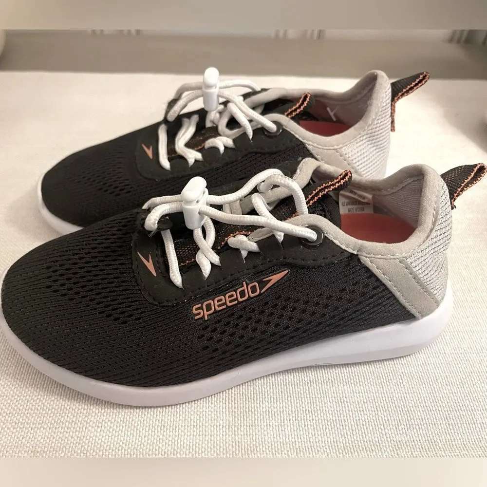 Speedo Girls Water Shoes Size 11/12‎